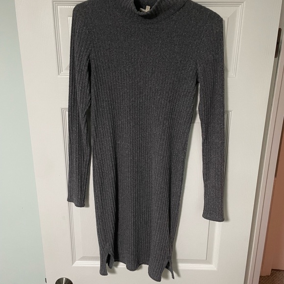 Wilfred ribbed dress - Picture 2 of 4